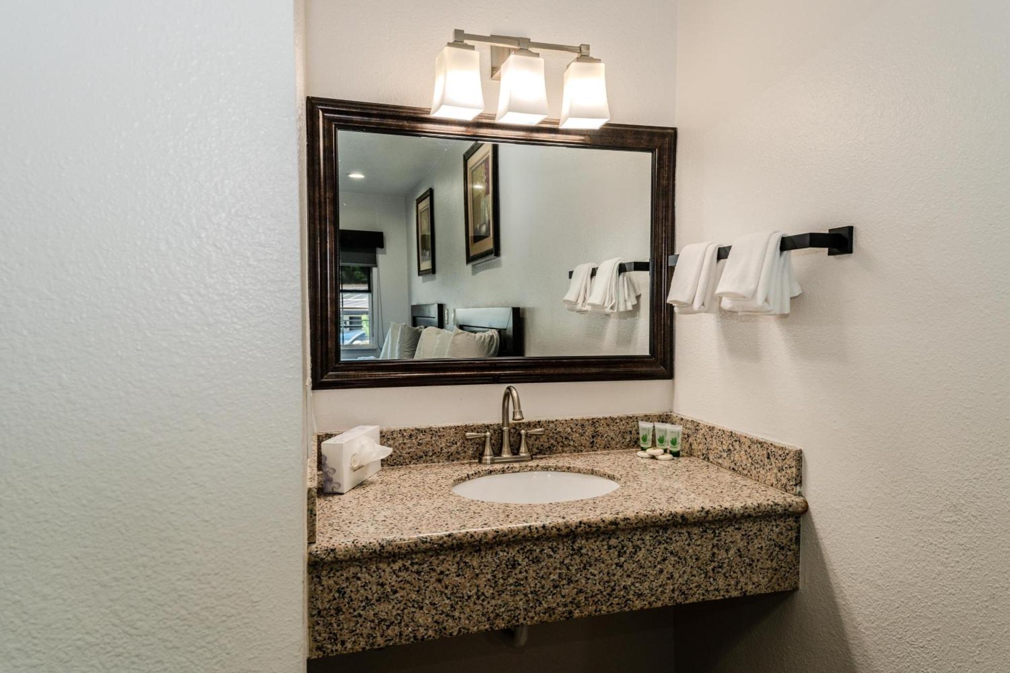 Monterey Surf Inn Zewnętrze zdjęcie